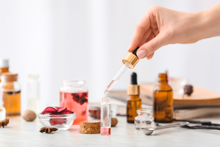 Ban of Lilial and Zinc Pyrithione in Cosmetics from March 1, 2022 Ban of Lilial and Zinc Pyrithione in Cosmetics from March 1, 2022